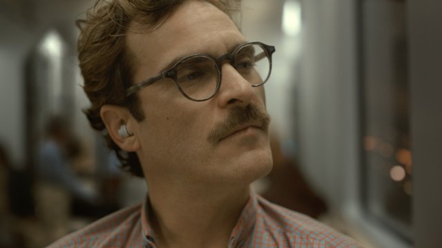 This picture is basically the majority of the film. Joaquin's face as he talks to his phone. Not on it, to it. Boring. 