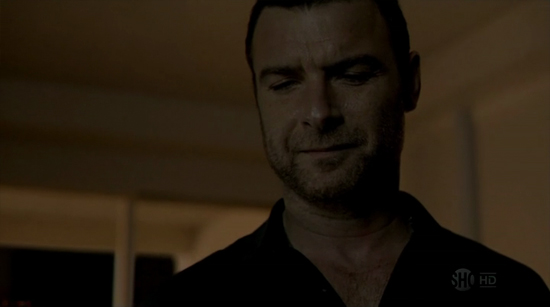 ray_donovan_a_mouth_is_a_mouth_10